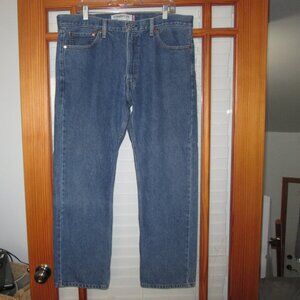 Levi's 505 Jeans Straight Fit Men's 38 X 30 Distressed 100% Cotton